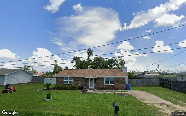 Street view of 1012 Virginia Ct
