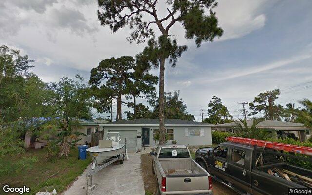 Street view of 4630 NE 5 Ter
