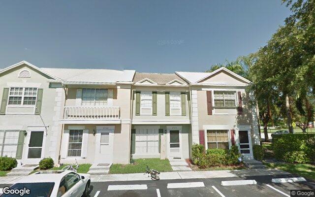 Street view of 2936 Edgehill Ln