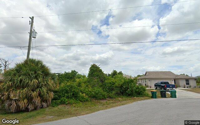 Street view of 140 Swan Dr