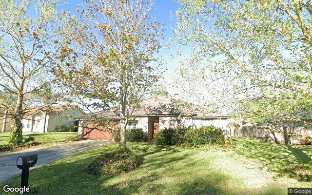 Street view of 437 Charles Pinckney St