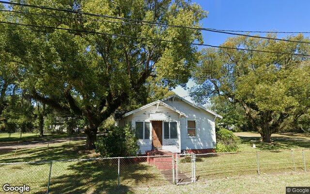 Street view of 1051 Kennard St