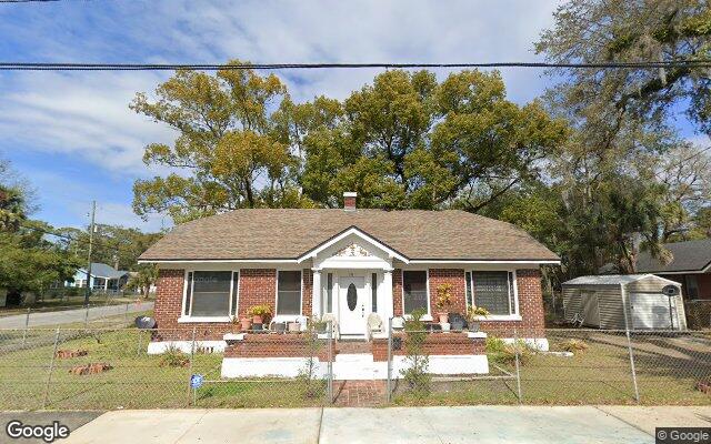 Street view of 541 Linwood Ave