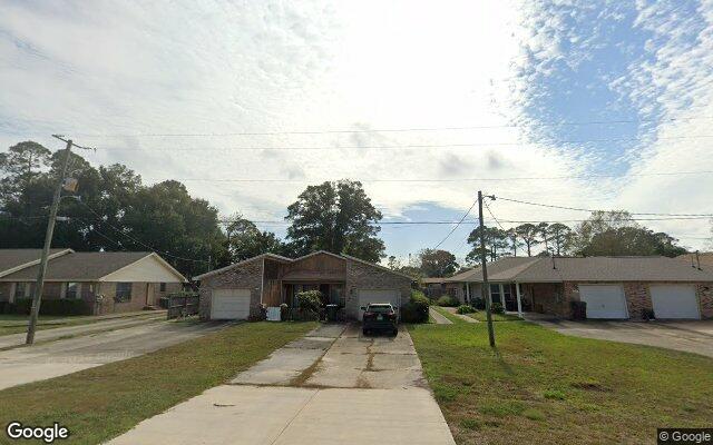 Street view of 6727 Lake Joanne Dr