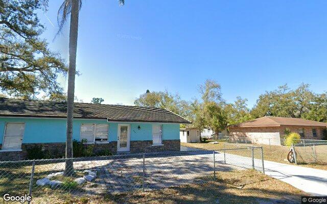 Street view of 706 19th St E