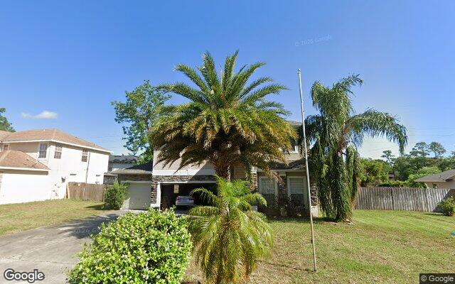 Street view of 860 Charlotte St