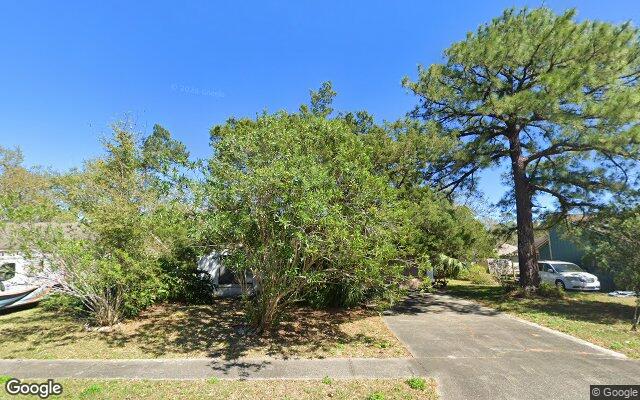 Street view of 372 Bent Oak Dr
