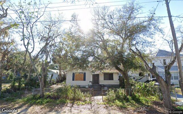 Street view of 624 Mulberry St