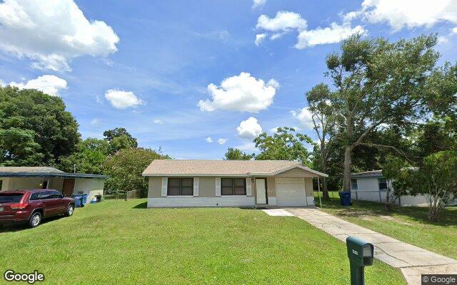 Street view of 1445 Wildrose Ln