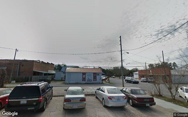 Street view of Defuniak Springs